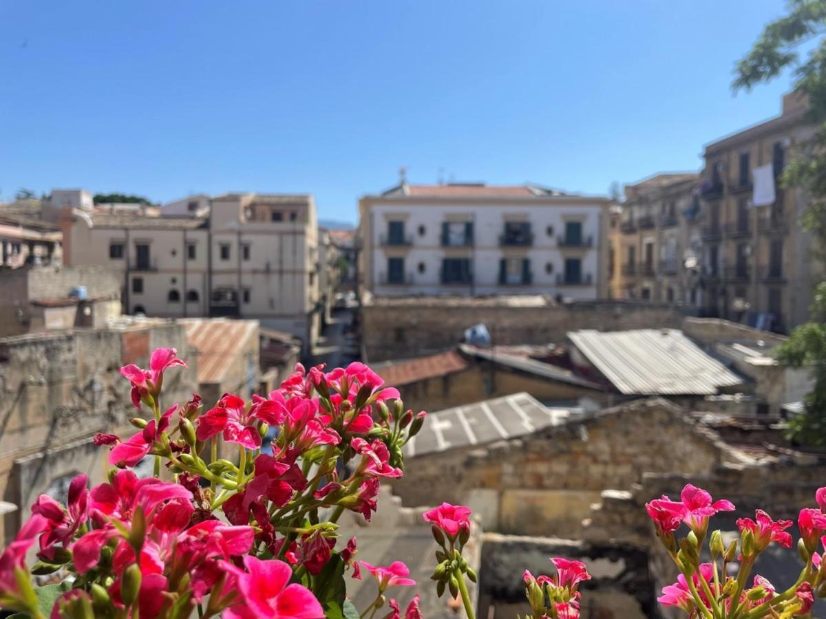 Shallah Apartment Nel Cuore Del Centro Storico Di Palermo Exterior foto